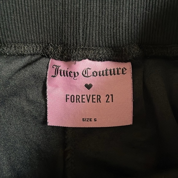 Juicy Couture x Forever 21 Black Velour Joggers - Picture 5 of 13